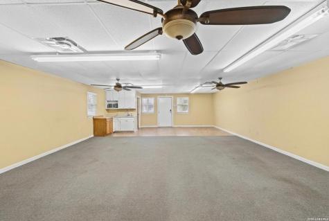 106 South Line Karnes City TX 78118