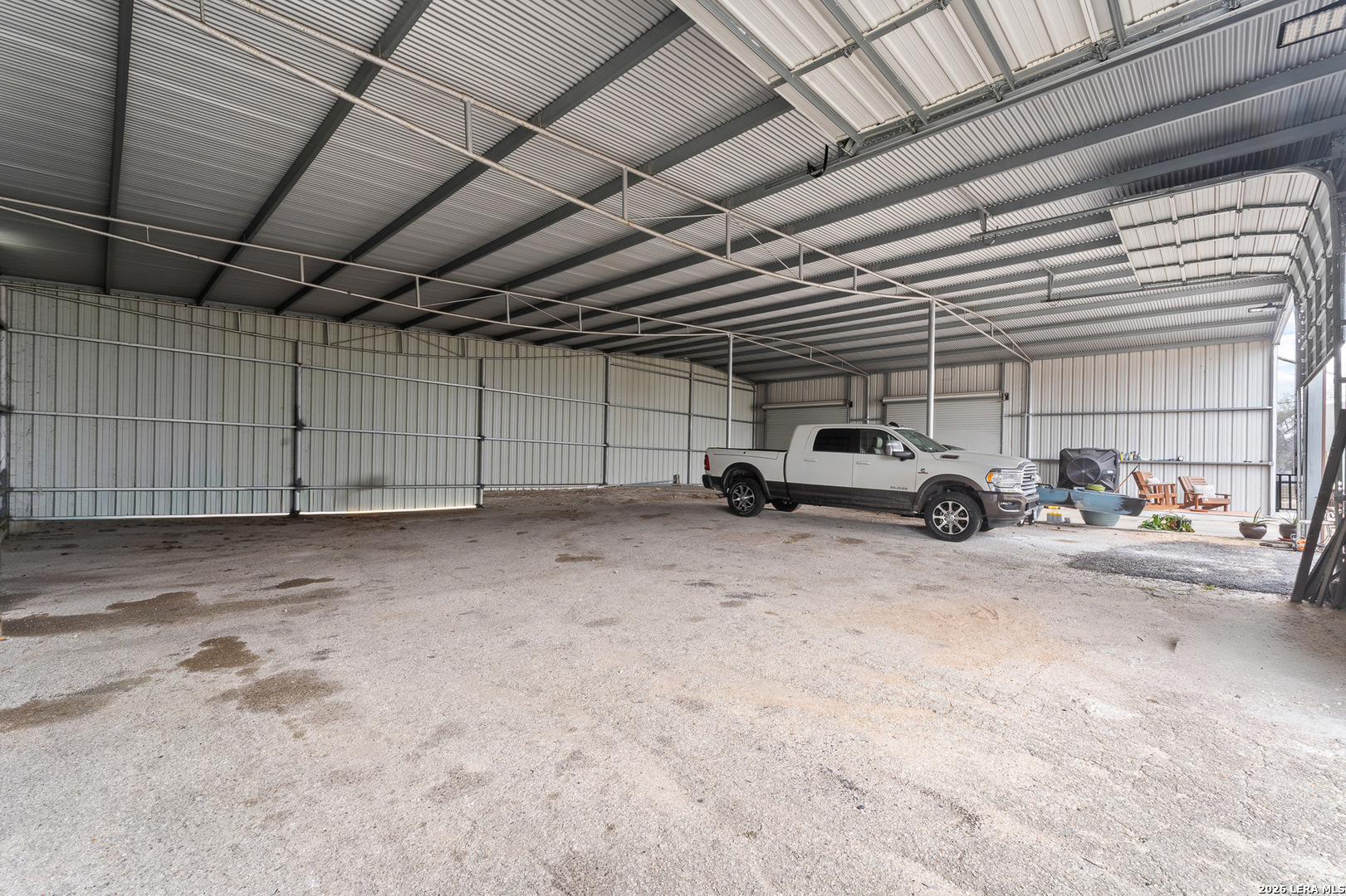 106 South Line Karnes City TX 78118