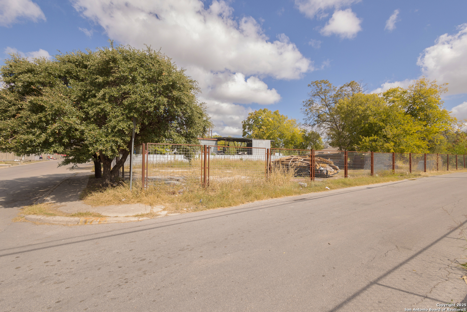 2314 Guadalupe San Antonio TX 78207