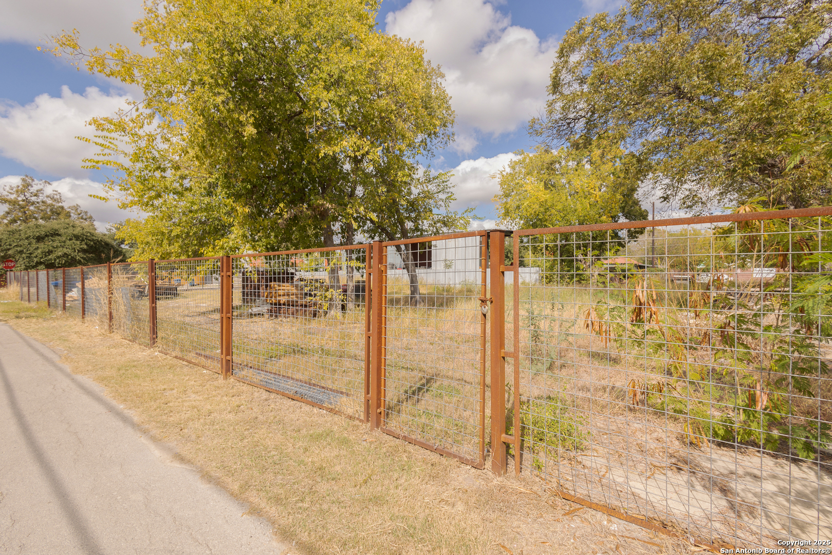 2314 Guadalupe San Antonio TX 78207