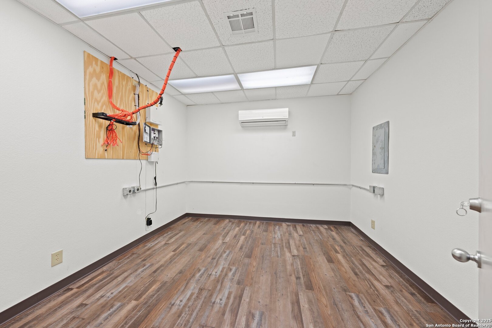 1836 Junction Highway Kerrville TX 78028