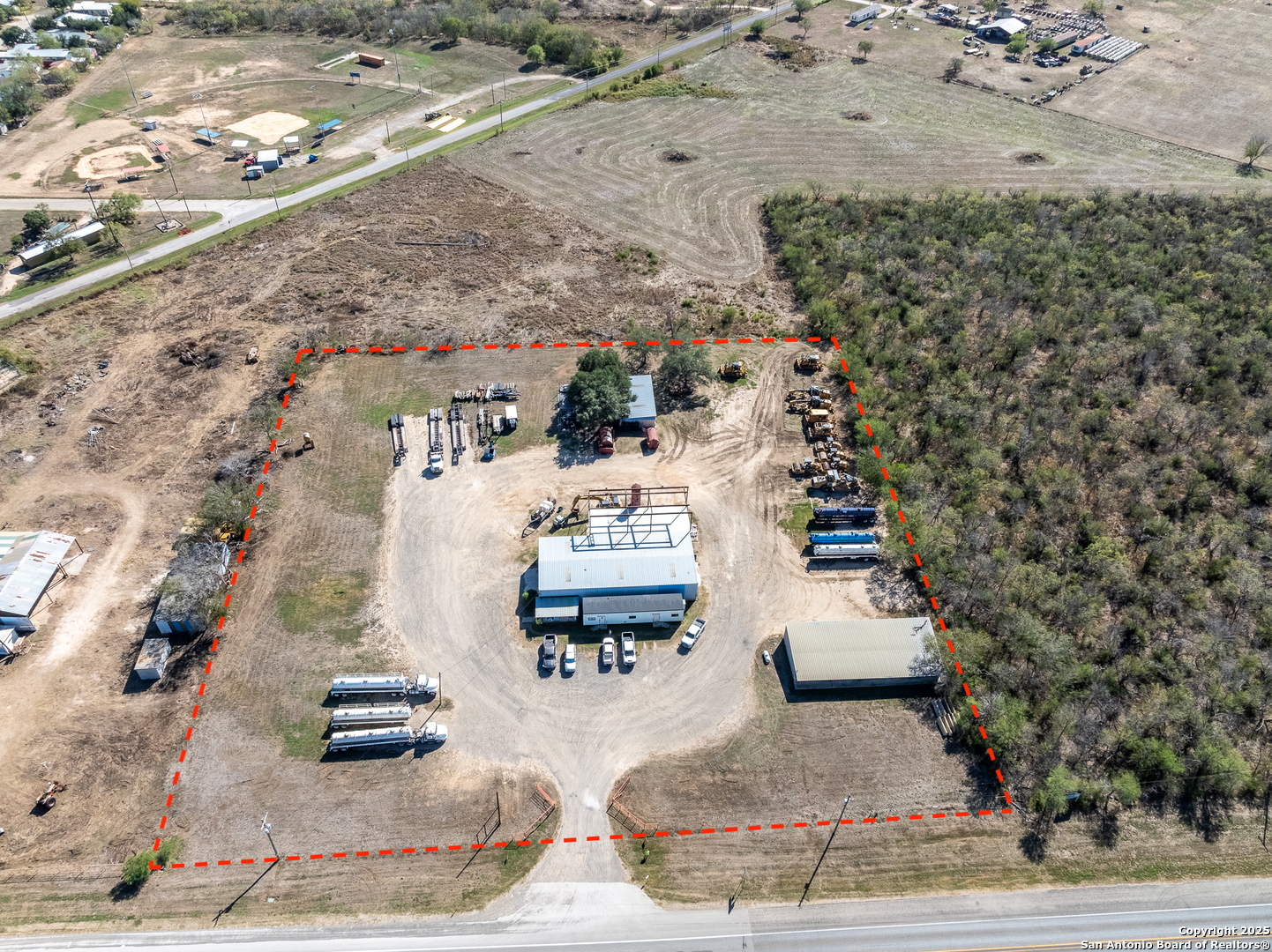 12310 Us Highway 87 Nixon TX 78140