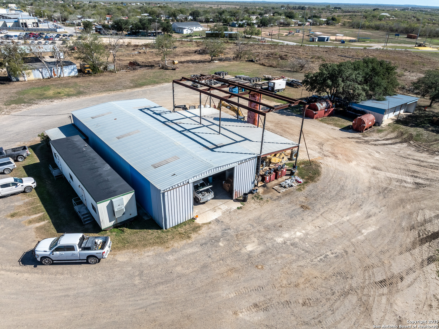 12310 Us Highway 87 Nixon TX 78140