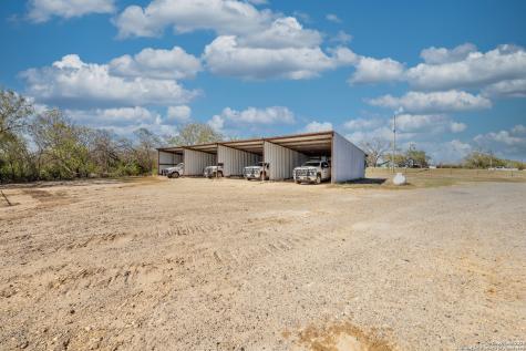 12310 Us Highway 87 Nixon TX 78140