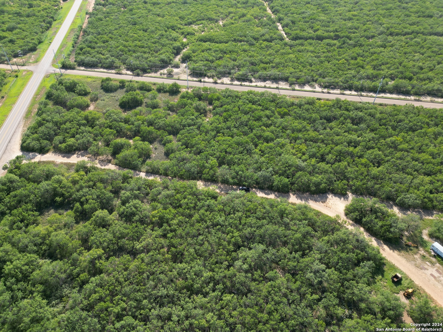 2486 W Sh 85 Dilley TX 78017