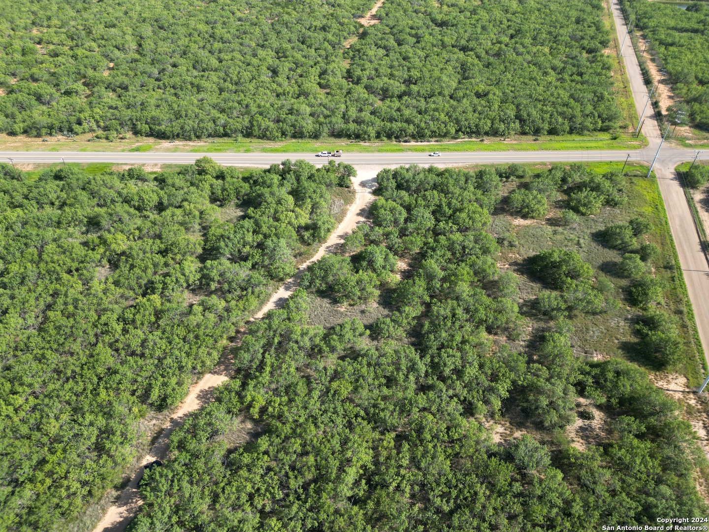 2486 W Sh 85 Dilley TX 78017