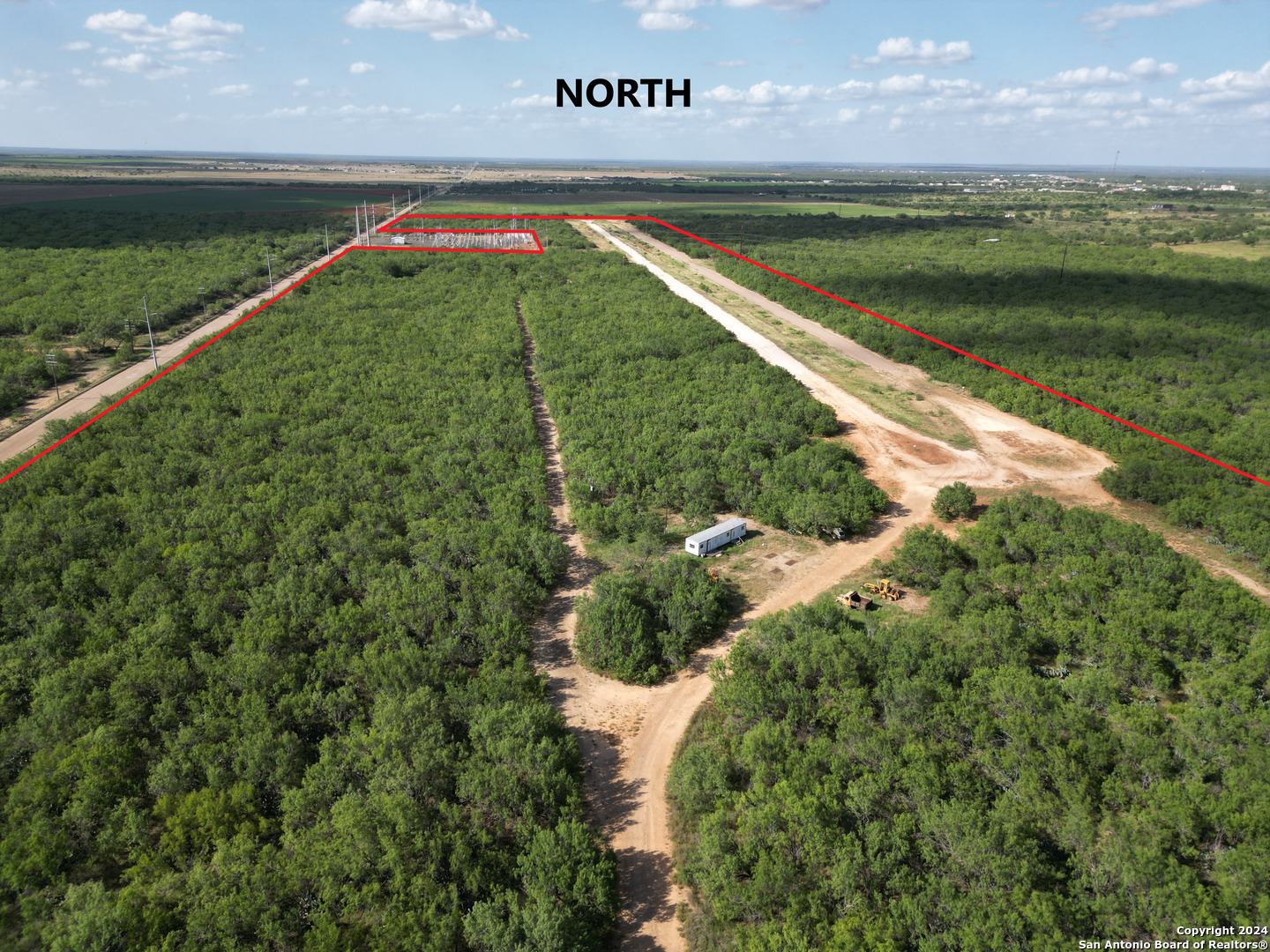 2486 W Sh 85 Dilley TX 78017