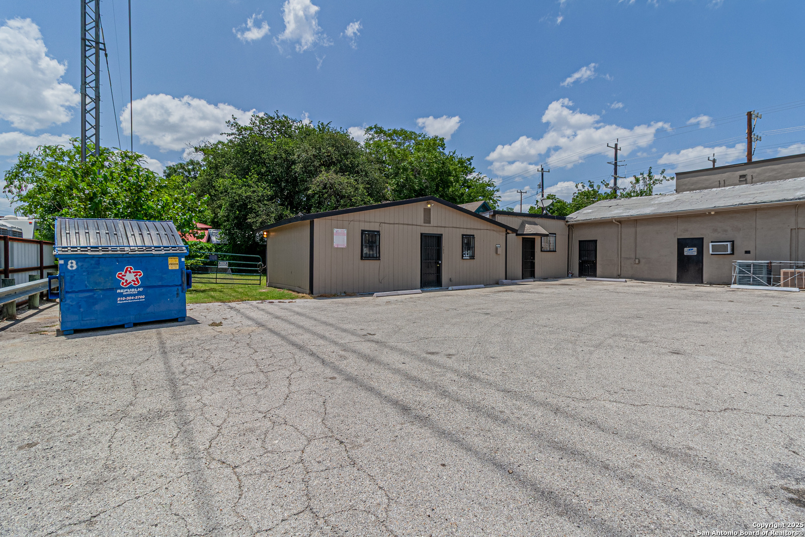 705 Roosevelt San Antonio TX 78210