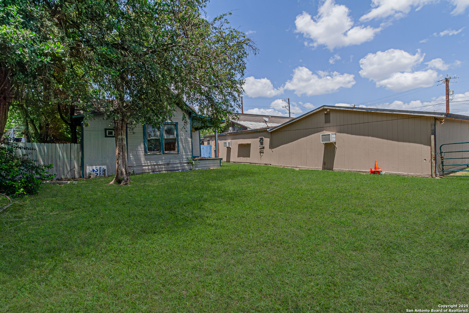 705 Roosevelt San Antonio TX 78210