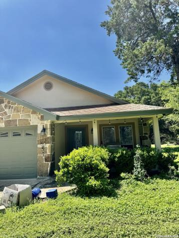 21680 Valley Park Drive Garden Ridge TX 78266