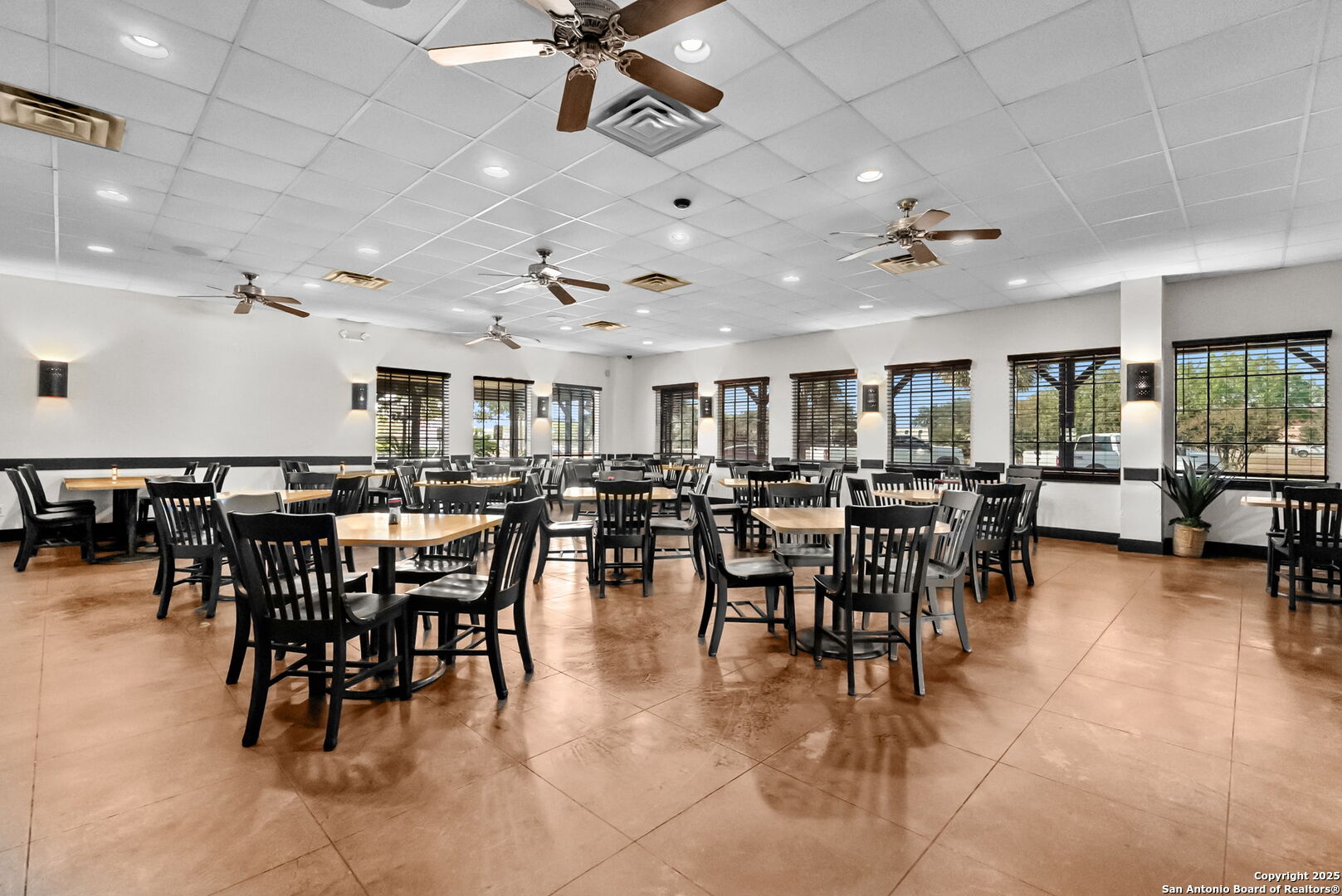 983 N Highway 123 Seguin TX 78155