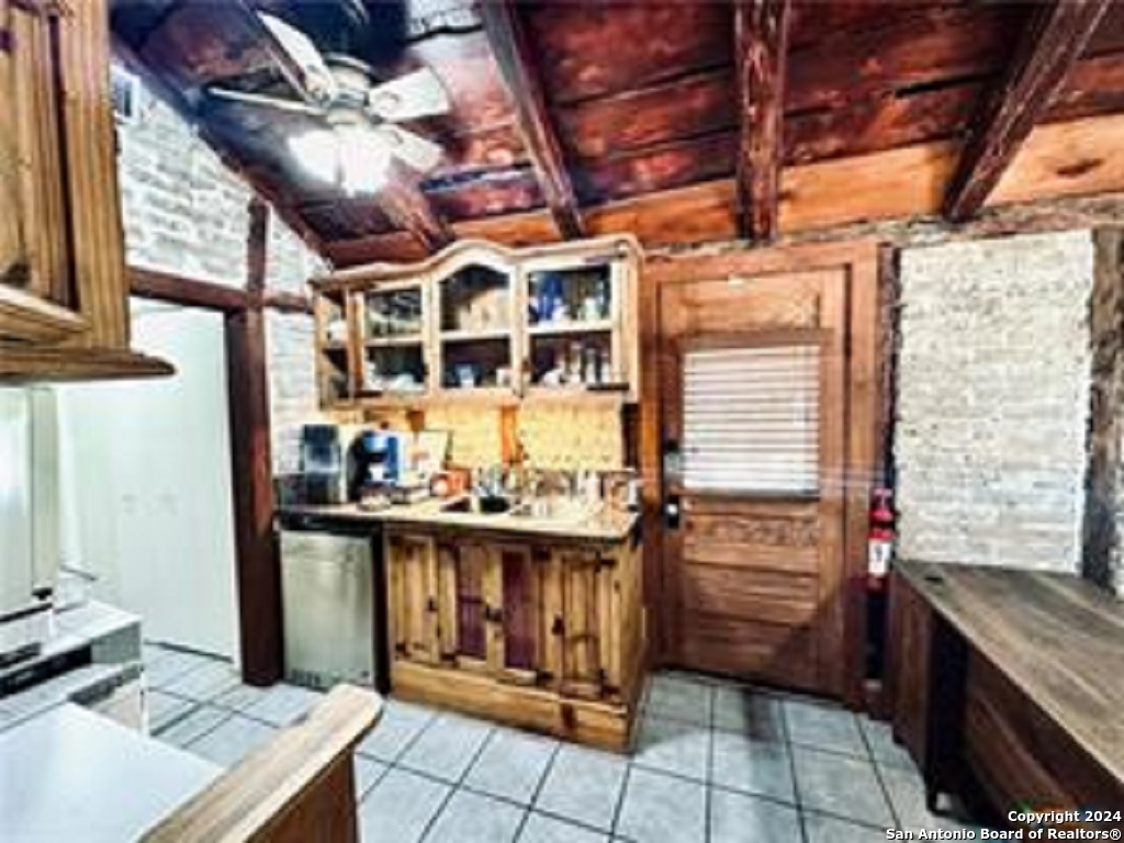 195 E Coll Street New Braunfels TX 78130