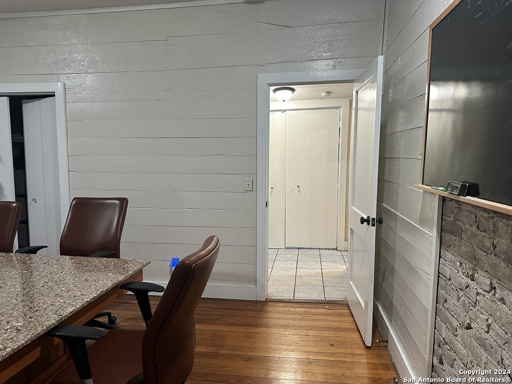 195 E Coll Street New Braunfels TX 78130