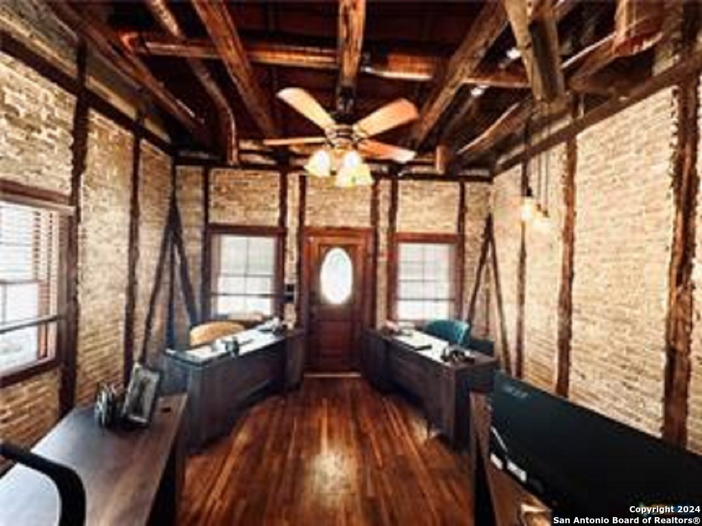 195 E Coll Street New Braunfels TX 78130