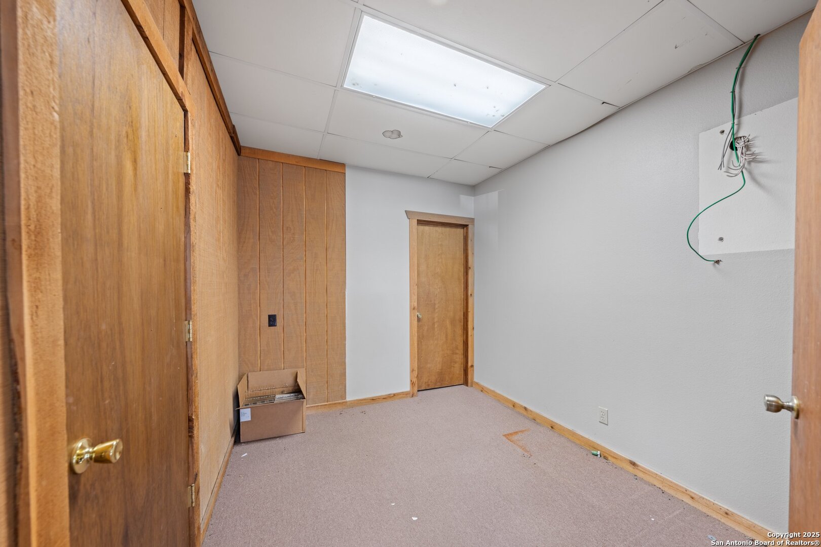 377-a&b S State Highway 16 Bandera TX 78003