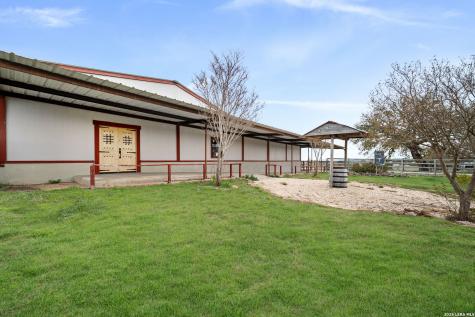 2421 Usener Road Fredericksburg TX 78624