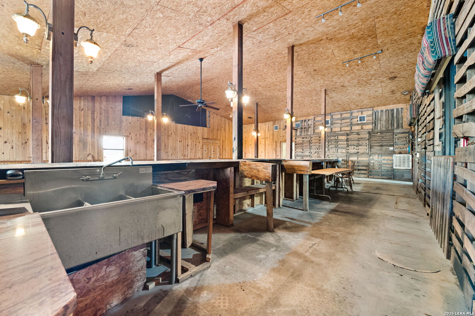 2421 Usener Road Fredericksburg TX 78624