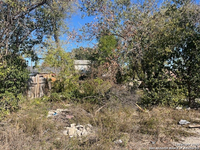 1511 W Hildebrand San Antonio TX 78201