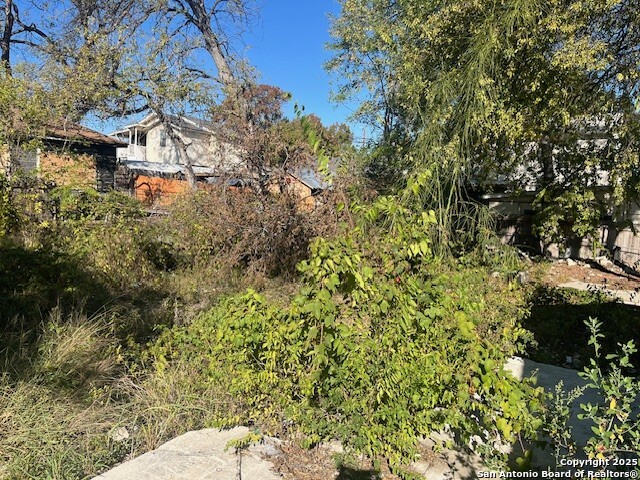 1511 W Hildebrand San Antonio TX 78201
