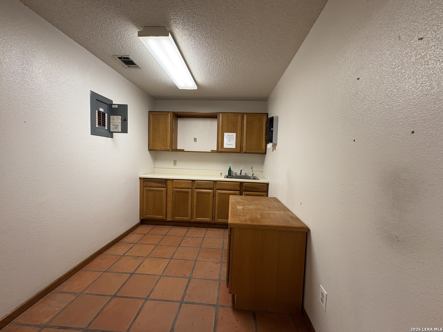 1500 Simmons Avenue Jourdanton TX 78026