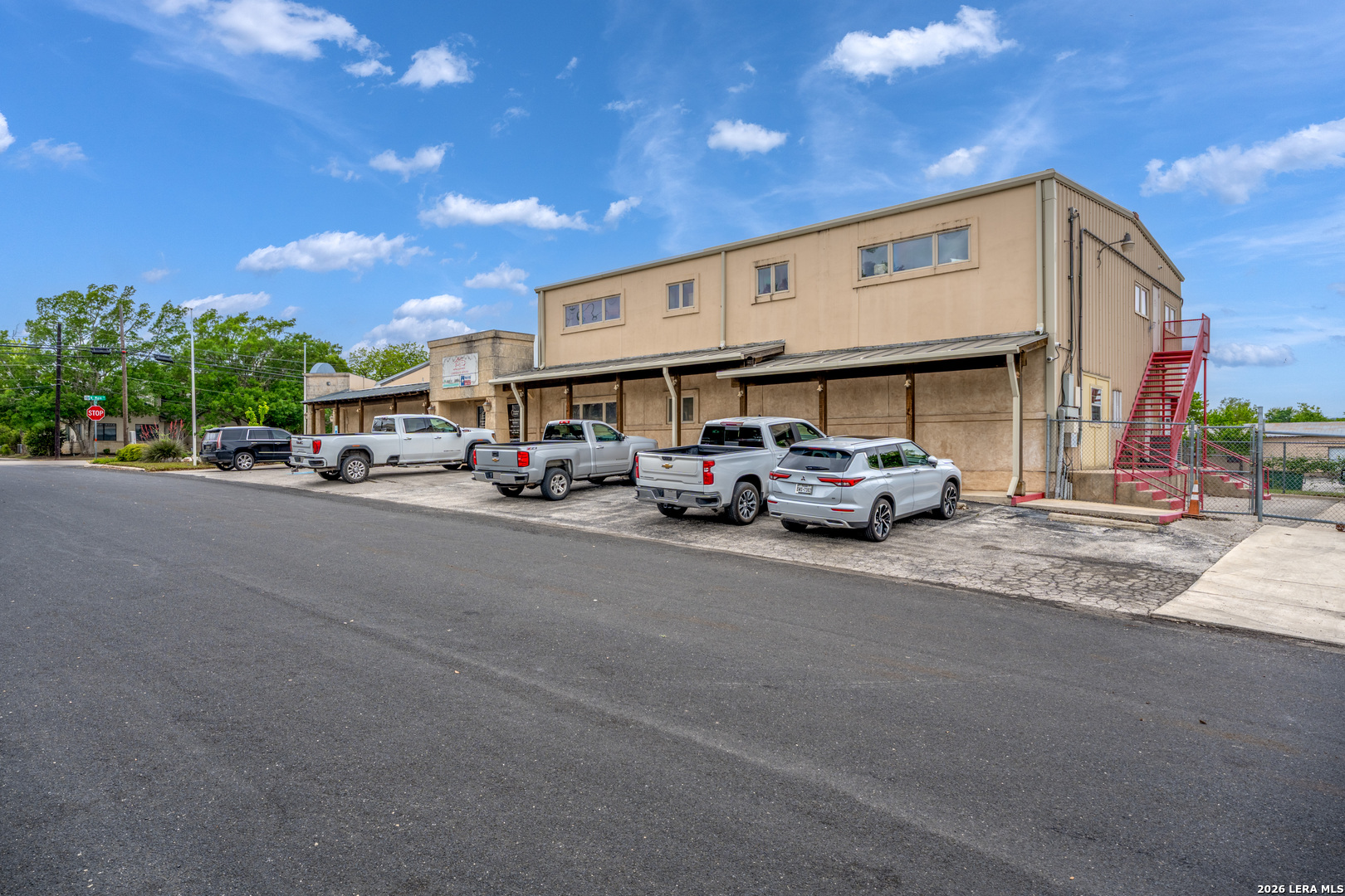 801 N Main Boerne TX 78006
