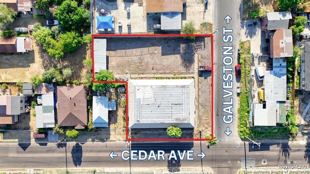 702 Galveston Street Laredo TX 78040