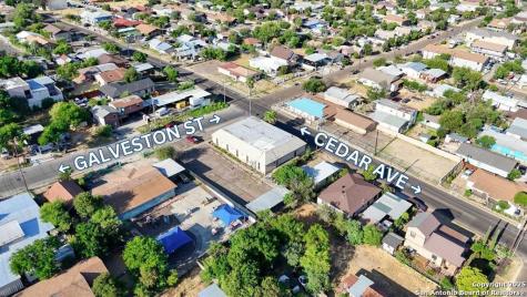 702 Galveston Street Laredo TX 78040