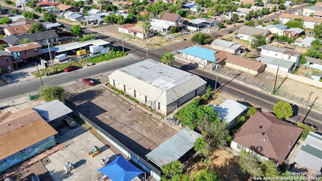 702 Galveston Street Laredo TX 78040