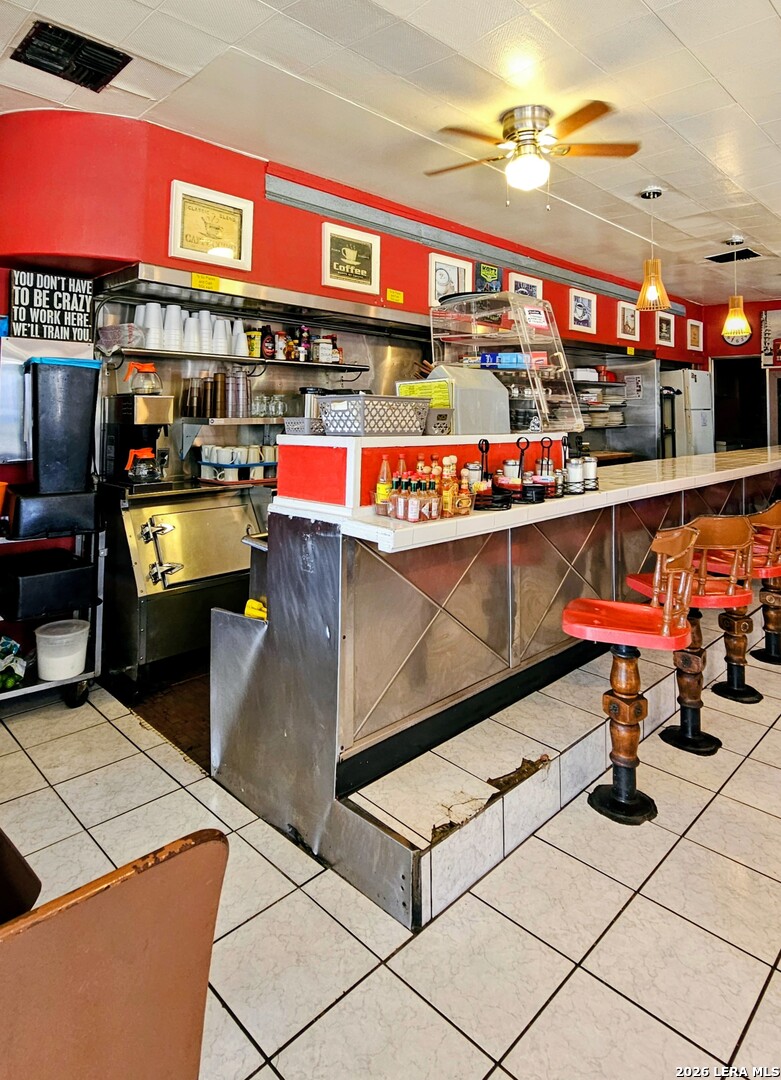 1610 Fredericksburg Road San Antonio TX 78201