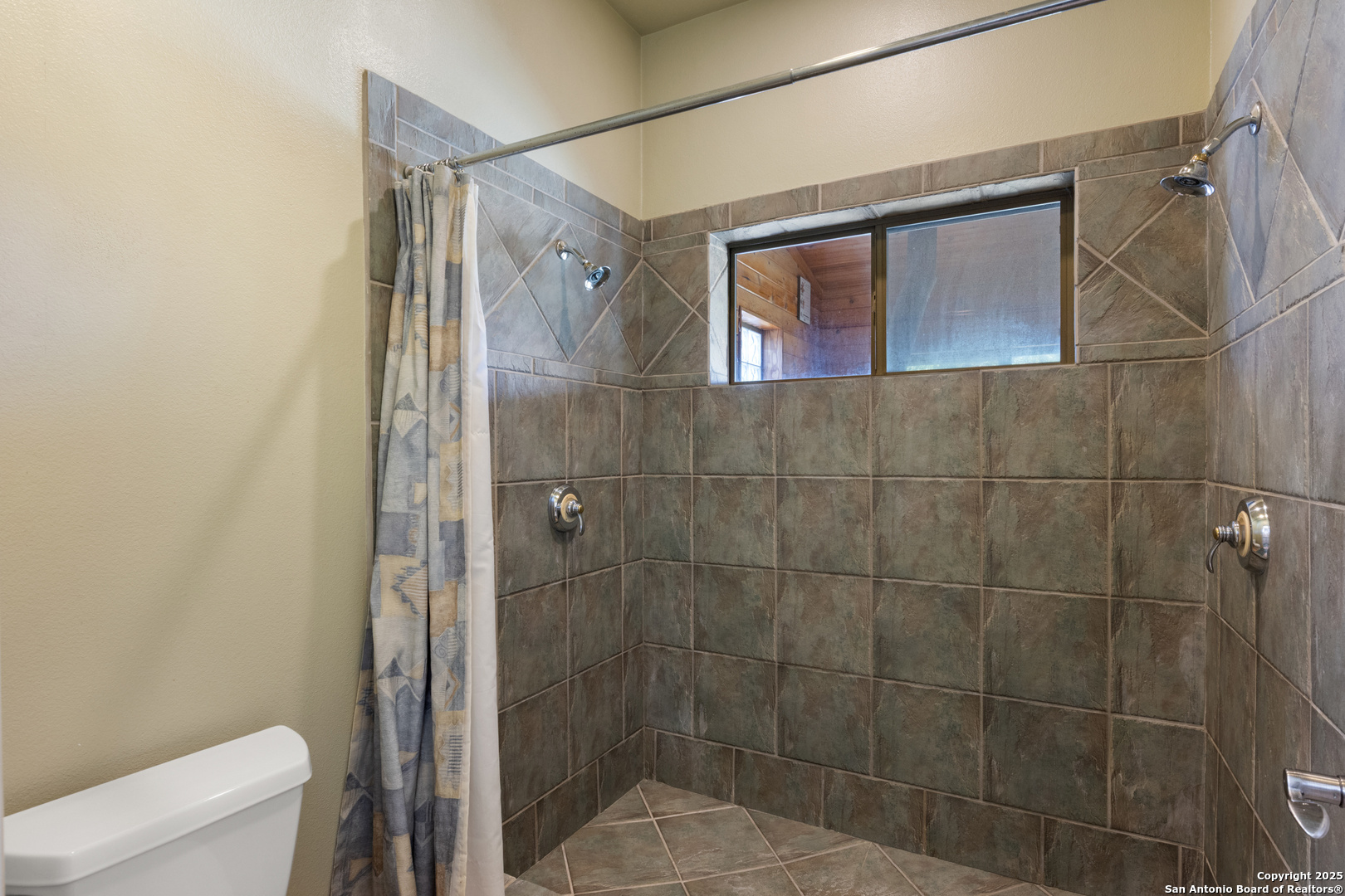 1670 S Cranes Mill New Braunfels TX 78132