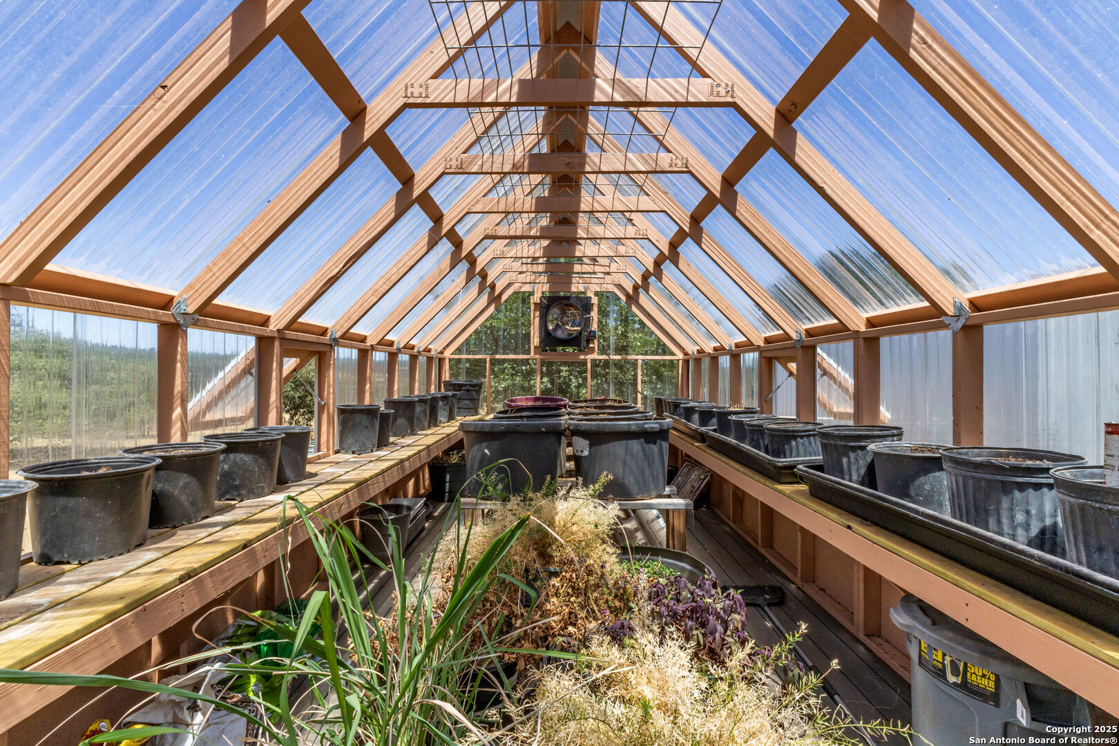 1670 S Cranes Mill New Braunfels TX 78132