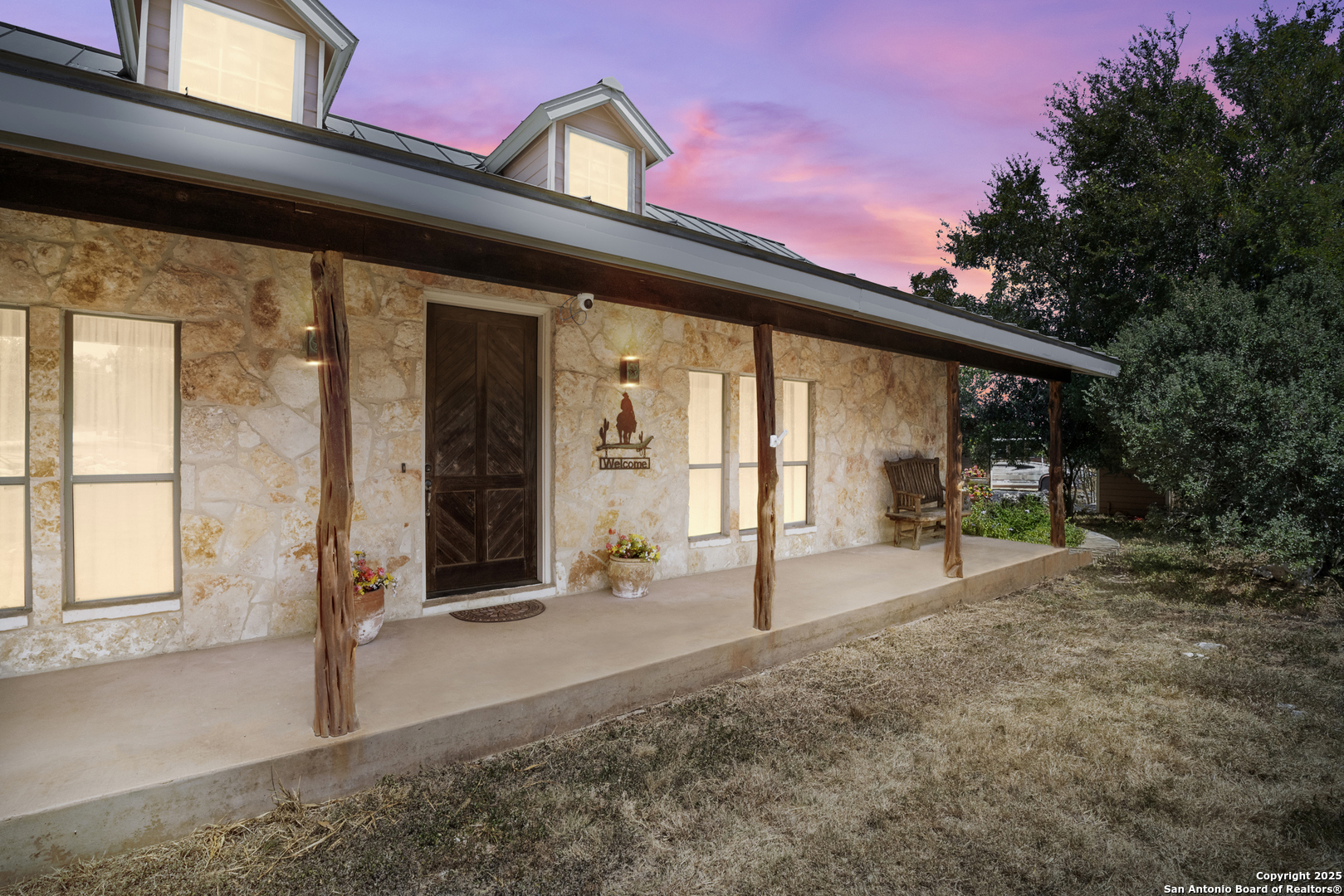 1670 S Cranes Mill New Braunfels TX 78132