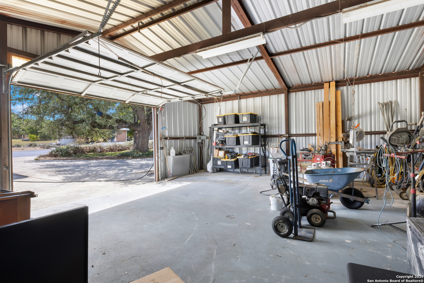 1670 S Cranes Mill New Braunfels TX 78132