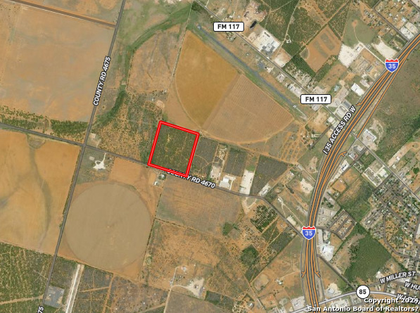 000 Cr4670/hugo Road Dilley TX 78017