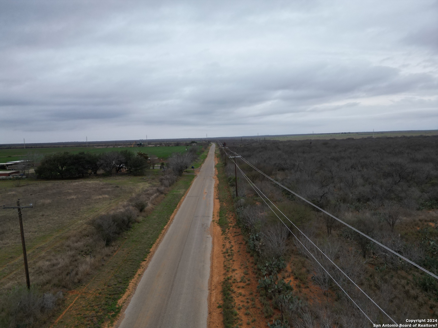 000 Cr4670/hugo Road Dilley TX 78017