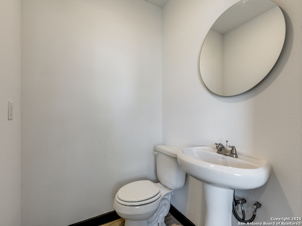 15179 N Highway 16 Tx Poteet TX 78065