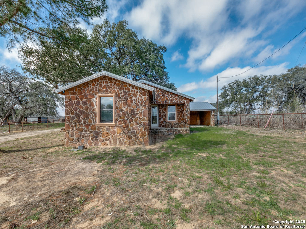 15179 N Highway 16 Tx Poteet TX 78065