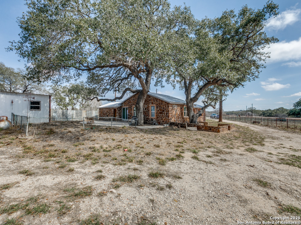 15179 N Highway 16 Tx Poteet TX 78065