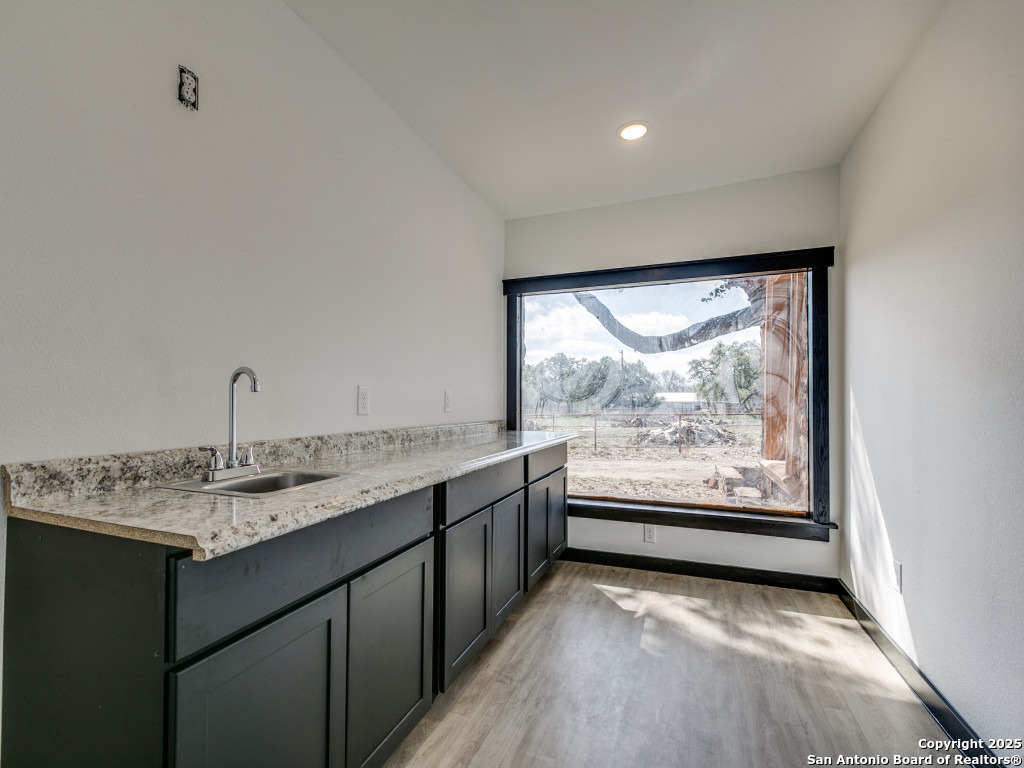 15179 N Highway 16 Tx Poteet TX 78065