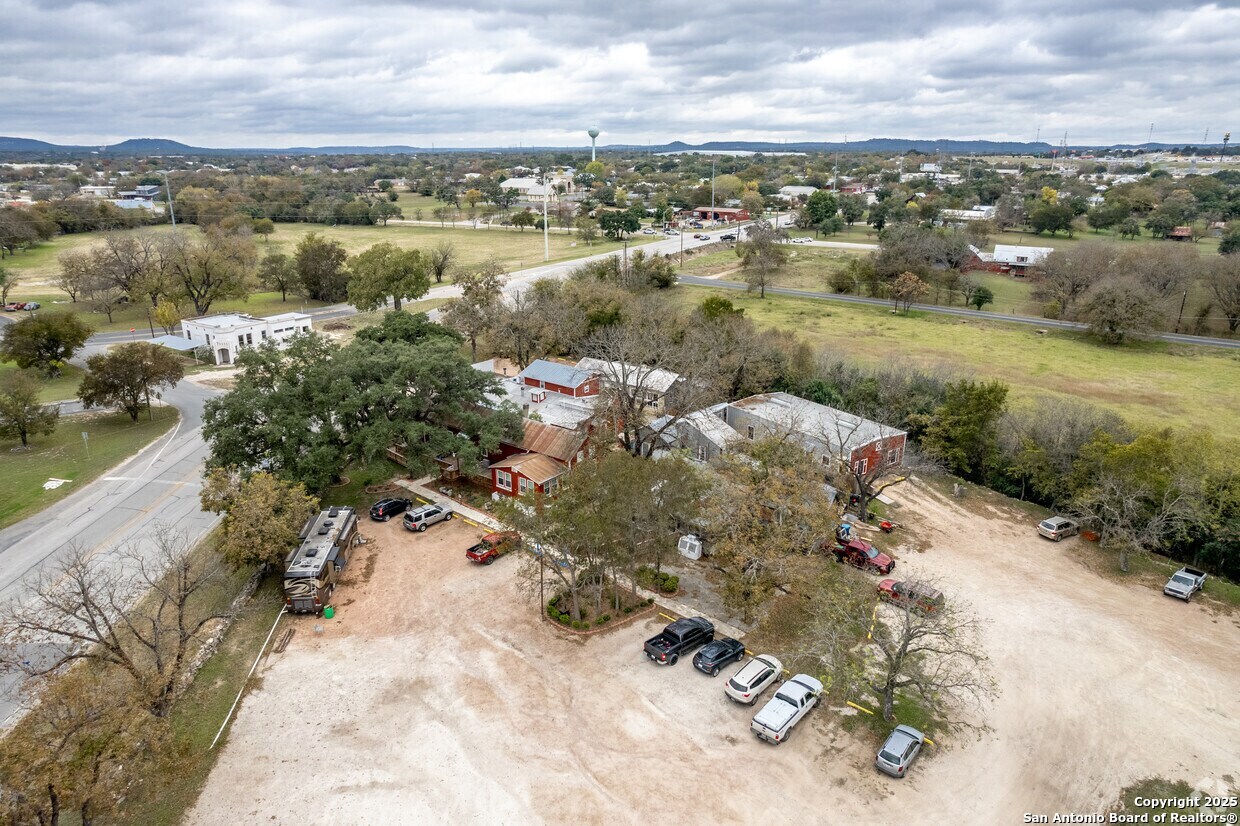 7 Us Highway 87 Comfort TX 78013