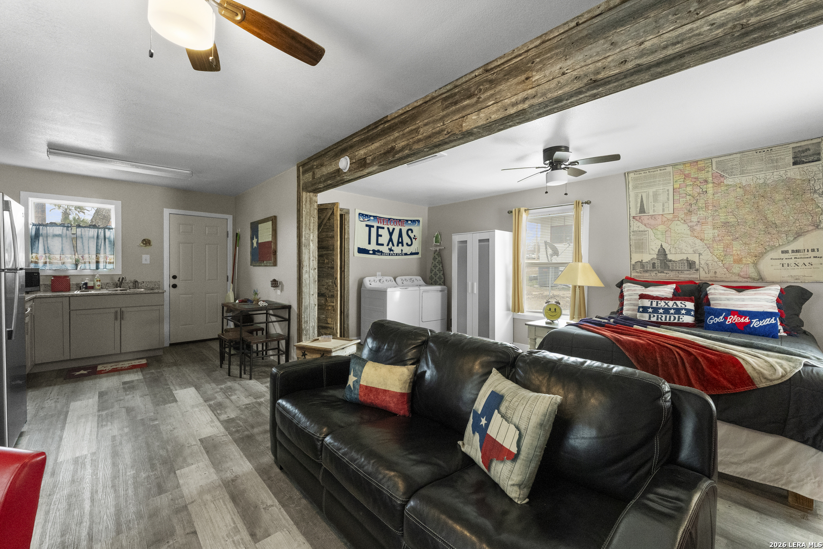 1911 State Highway 132 Natalia TX 78059