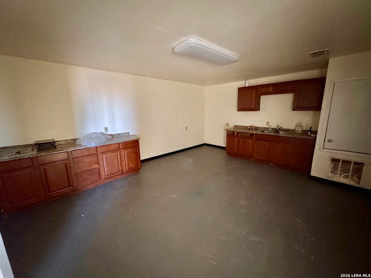 101 Rancho Grande Floresville TX 78114