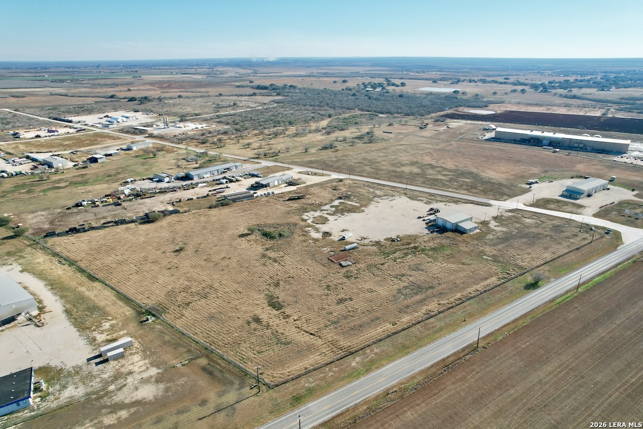 101 Rancho Grande Floresville TX 78114