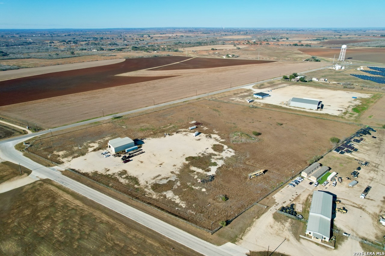 101 Rancho Grande Floresville TX 78114