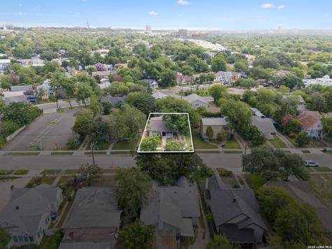 631 E Ashby Place San Antonio TX 78212