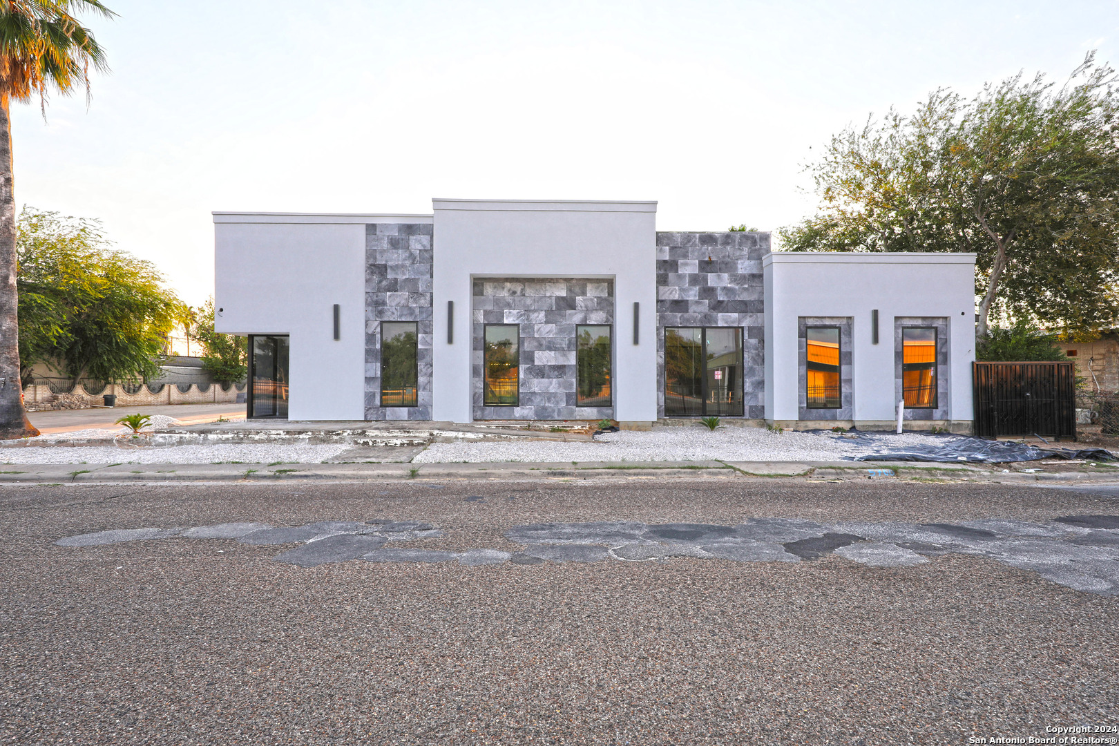 5612 Mall Del Norte Road Laredo TX 78041