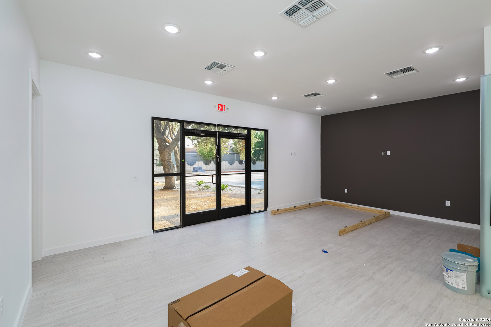 5612 Mall Del Norte Road Laredo TX 78041