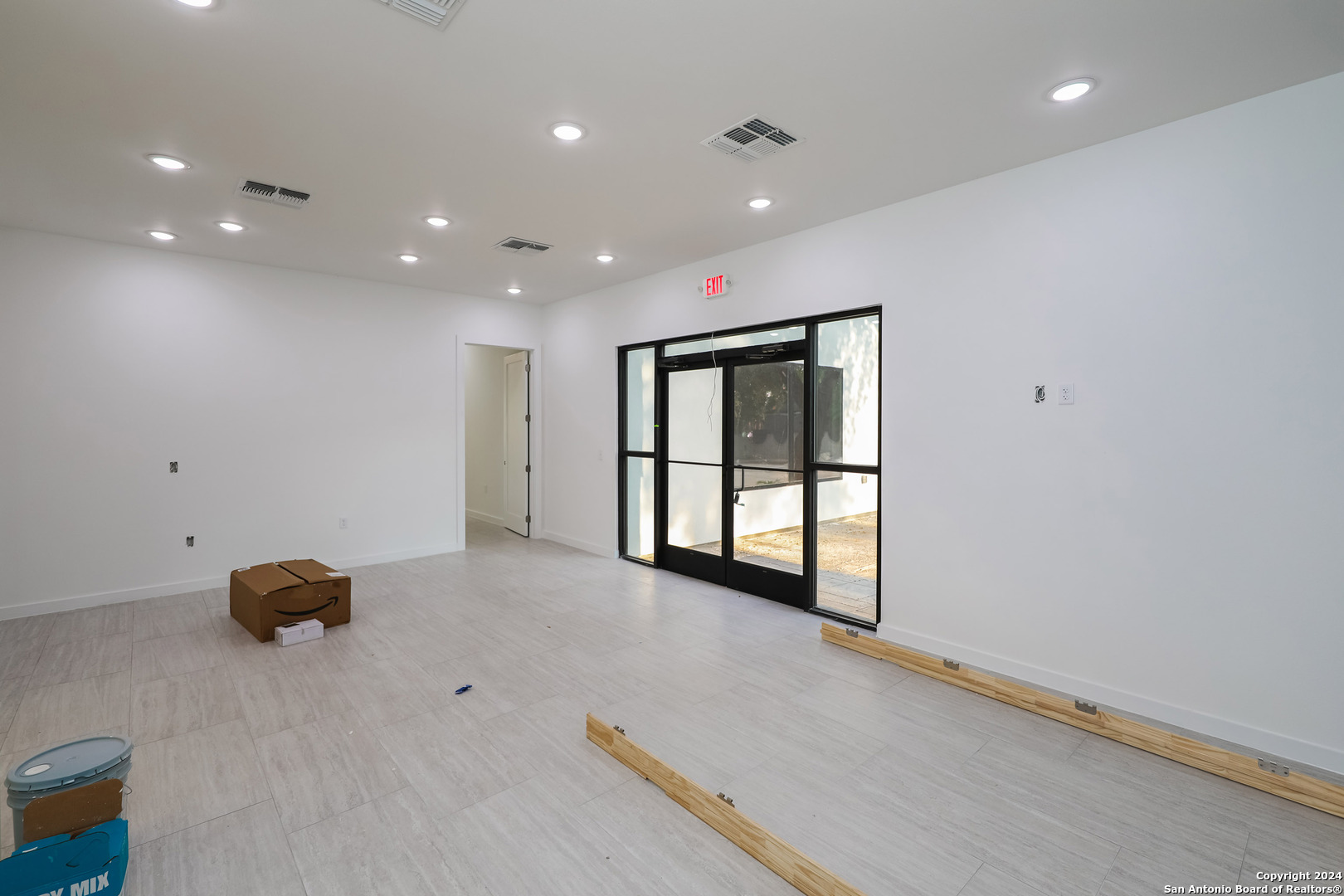 5612 Mall Del Norte Road Laredo TX 78041