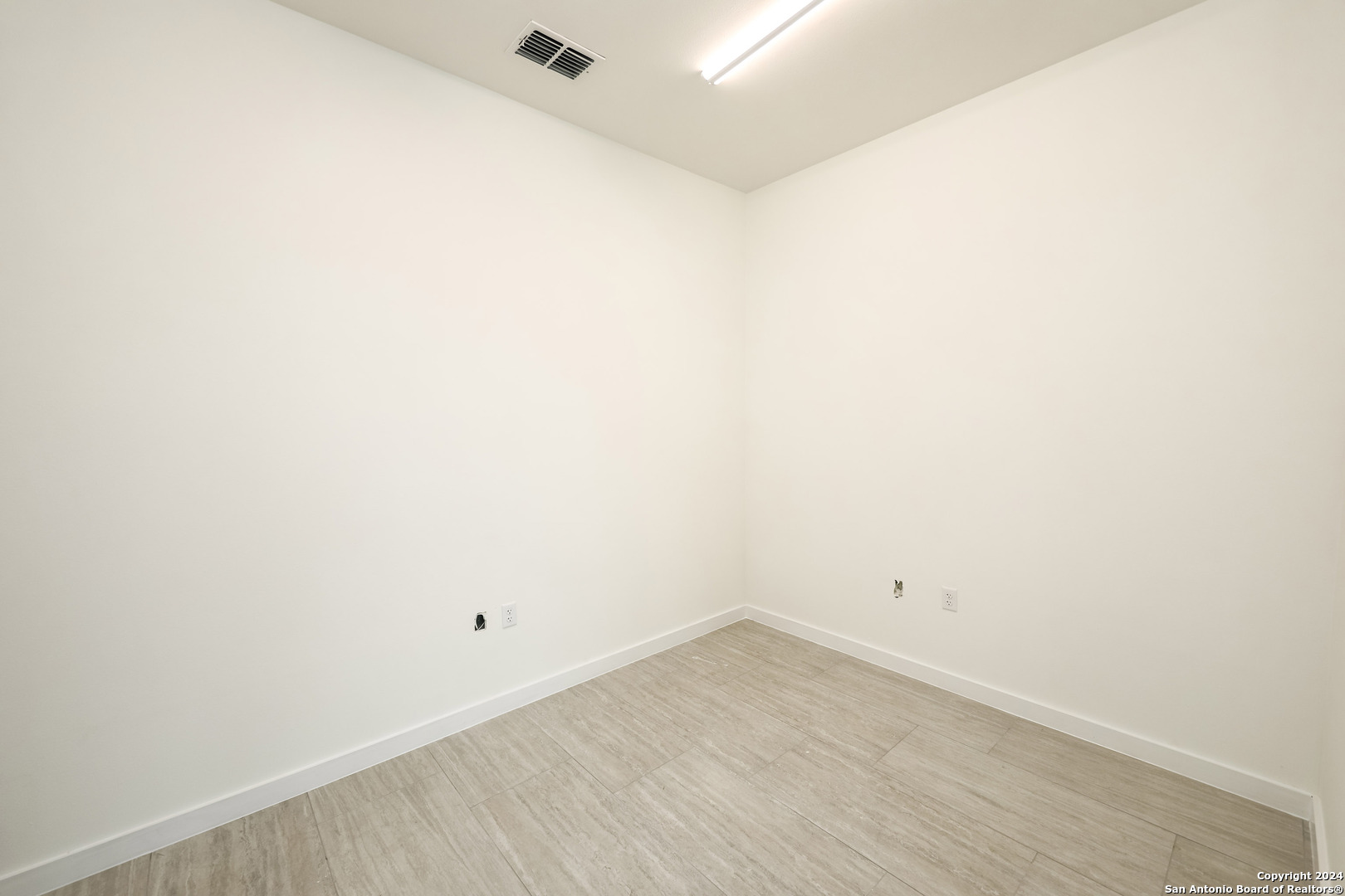 5612 Mall Del Norte Road Laredo TX 78041