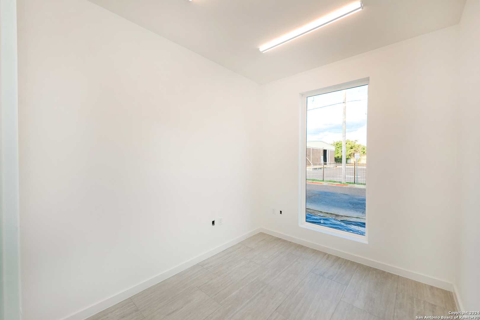 5612 Mall Del Norte Road Laredo TX 78041